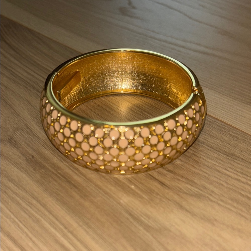 Elegant Gold and Cream Bangle Bracelet